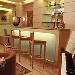 Grand Du Havre מלון 3*
