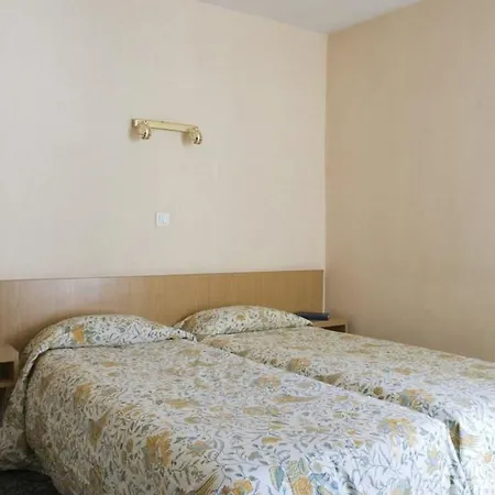 ホテル グラン オテル デュ アーヴル パリ