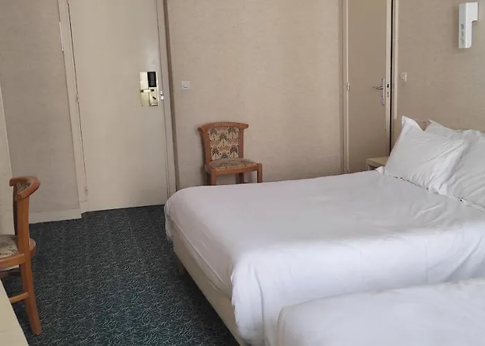 格兰德哈弗尔酒店 3*