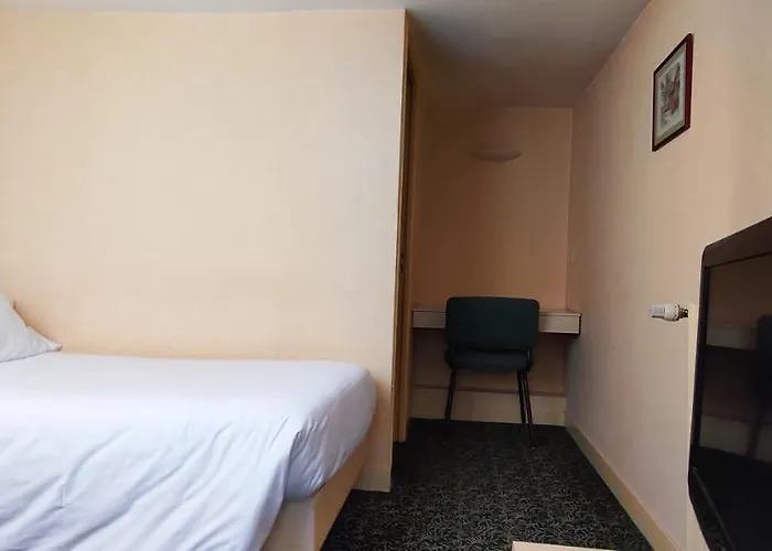 格兰德哈弗尔酒店 酒店