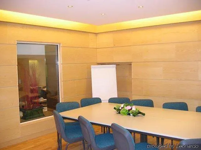 格兰德哈弗尔酒店 酒店 3*