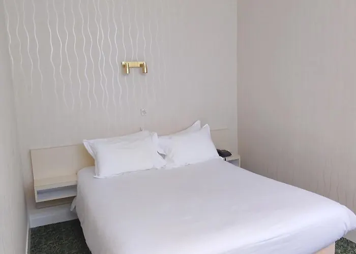 格兰德哈弗尔酒店 酒店 3*