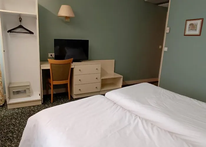 格兰德哈弗尔酒店 酒店