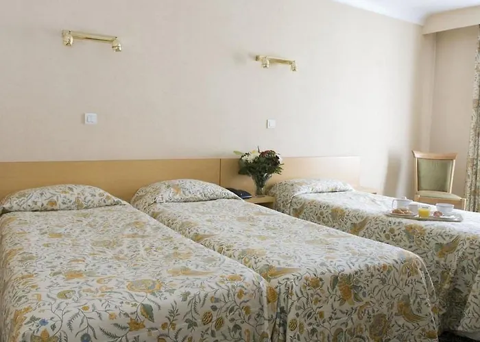 格兰德哈弗尔酒店 酒店