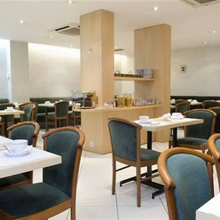 Отель Grand Du Havre